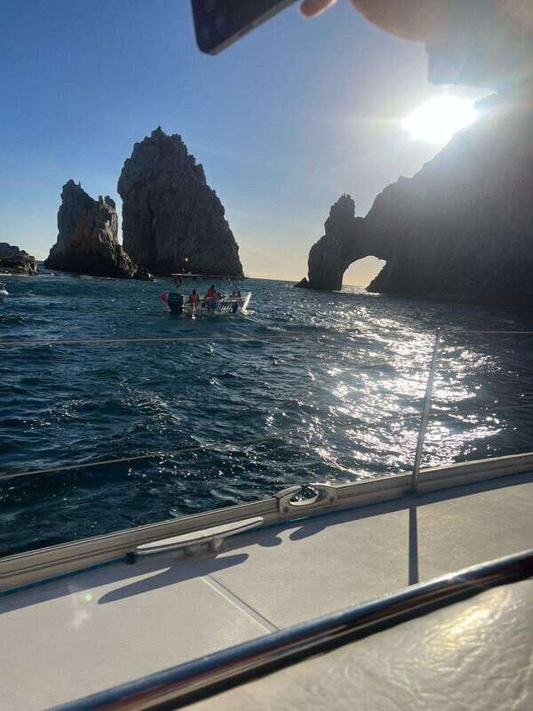 Los Cabos: Sunset Sailboat Tour with Snacks and Drinks - A Luxurious Sunset Experience with Unmatched Views
