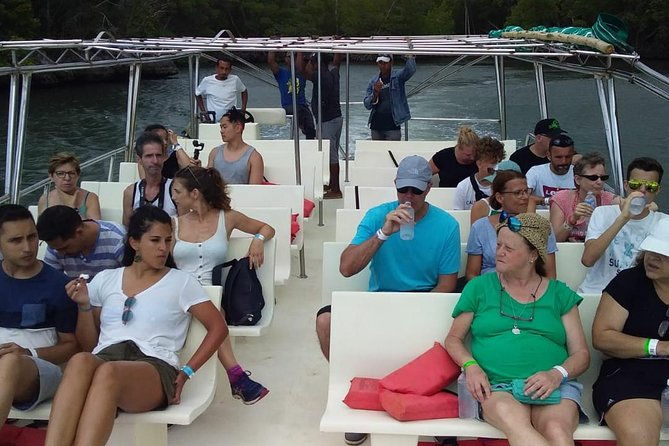 los-haitises-national-park-with-montana-redonda-paraiso-cano-hondo