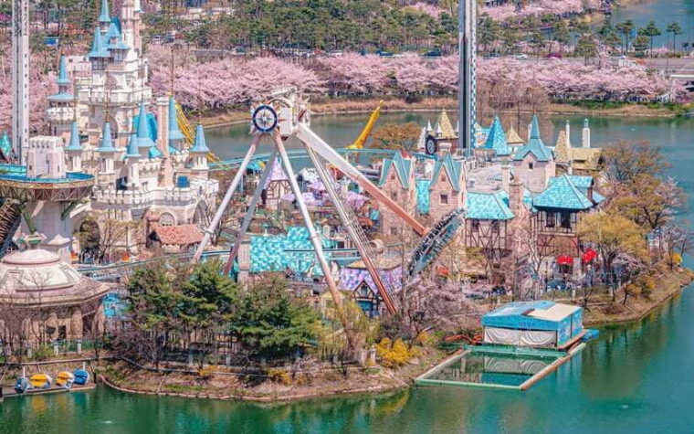 lotte-world-seoul-entry-ticket