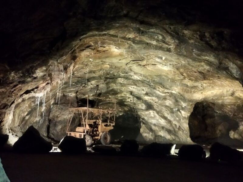 loule-techsalts-rock-salt-mine-tour