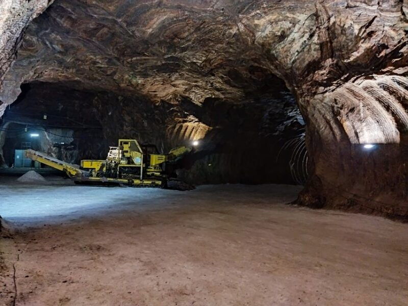loule-techsalts-rock-salt-mine-tour