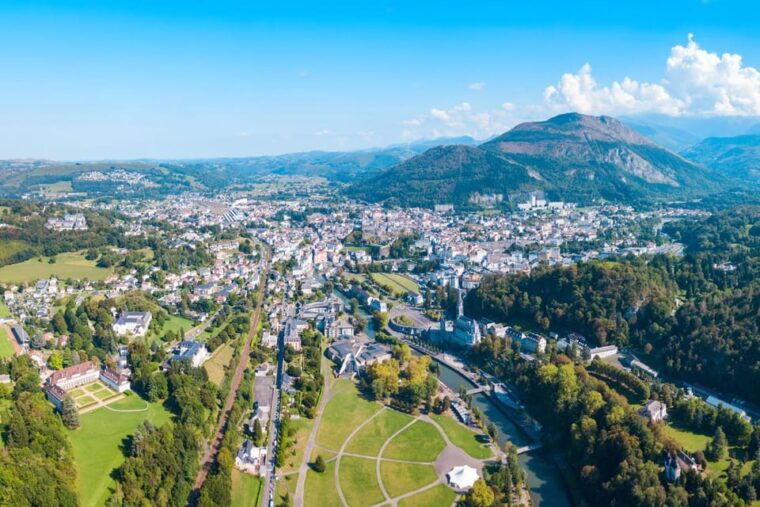 lourdes-capture-the-most-photogenic-spots-with-a-local