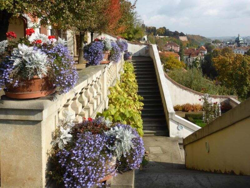 lourdes-express-walk-with-a-local-in-60-minutes