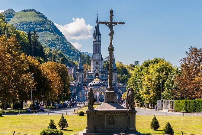 lourdes-sanctuary-tour-catholic-pilgrimage-sanctuary