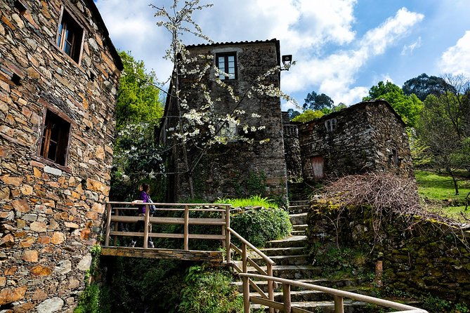 lousa-schist-villages