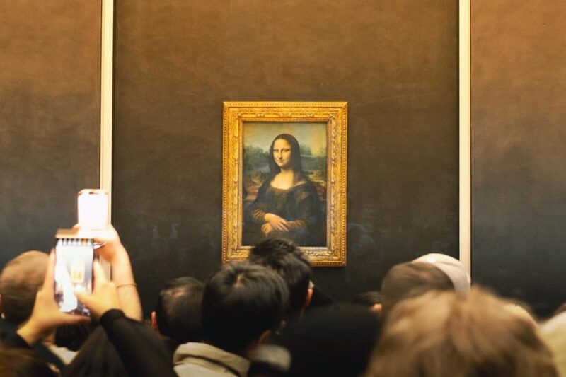 louvre-art-and-mysteries-private-guided-tour-fr-eng-esp