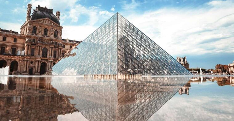 louvre-art-and-mysteries-private-guided-tour-fr-eng-esp