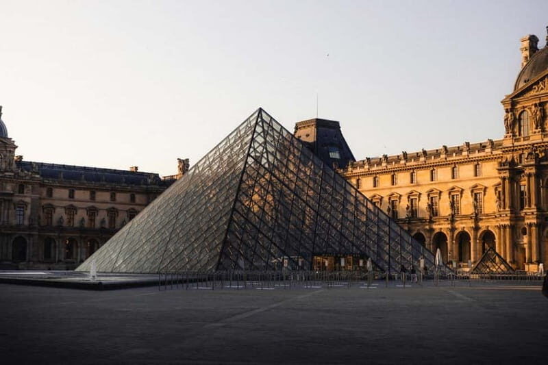 Louvre Express Private Tour, Mona Lisa and Highlights in 1h - Starting Point: Louis XIV as Marcus Curtius  