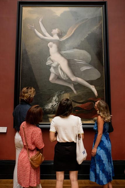 louvre-highlights-guided-tour-with-reserved-entry