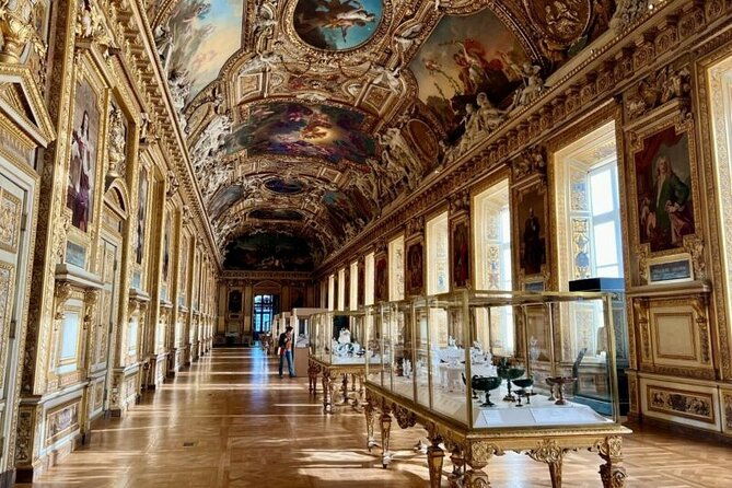 louvre-max-6-people-small-group-tour-with-mona-lisa-first-viewing