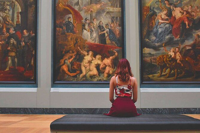 louvre-museum-and-arc-de-triumph-tickets-with-audio-guide