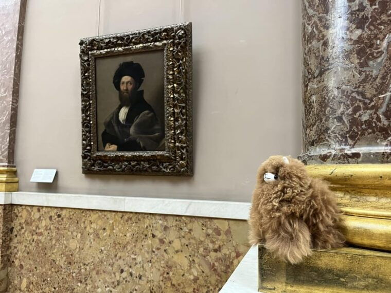 louvre-museum-entry-ticket-and-private-guided-tour