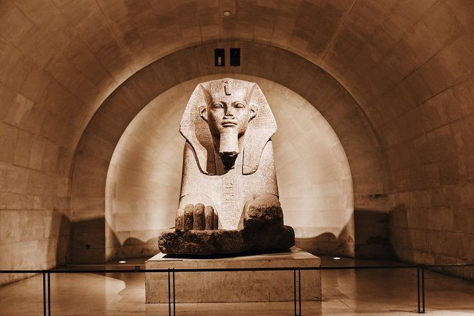 louvre-museum-exclusive-guided-tour-reserved-entry-included