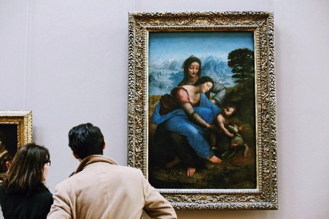 louvre-museum-exclusive-guided-tour-reserved-entry-included