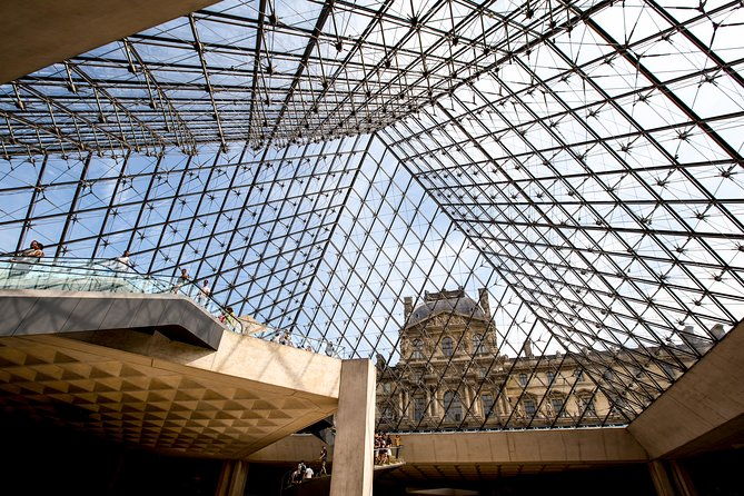 louvre-museum-guided-tour-options-with-entry-ticket