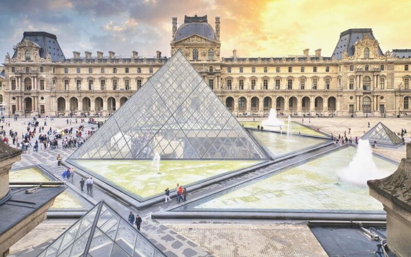 louvre-museum-guided-tour-timed-entry-included