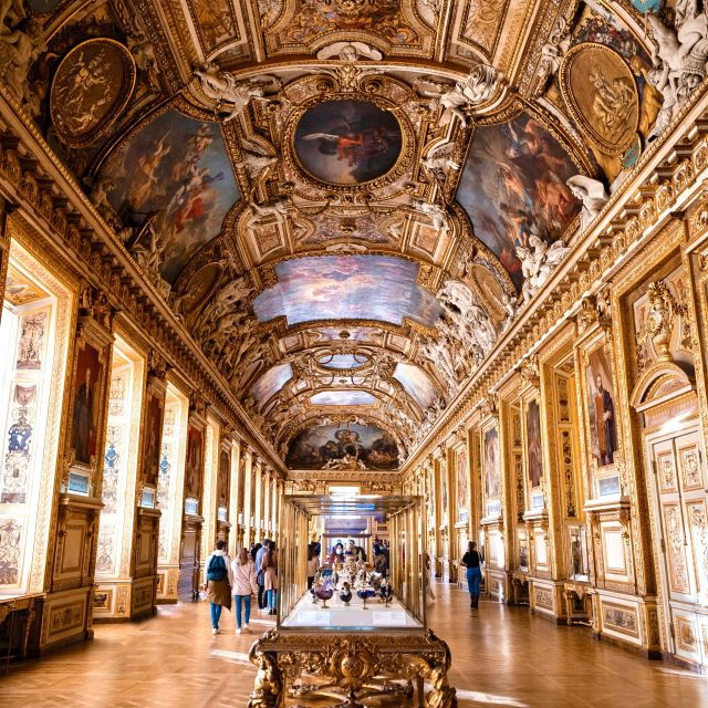 louvre-museum-guided-tour-timed-entry-included