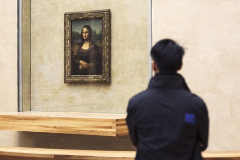 louvre-museum-mona-lisa-without-the-crowds-last-entry-tour