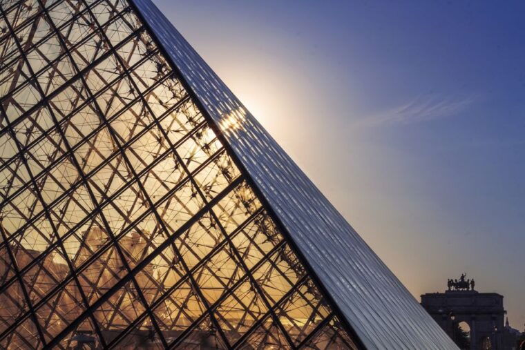 louvre-museum-mona-lisa-without-the-crowds-last-entry-tour
