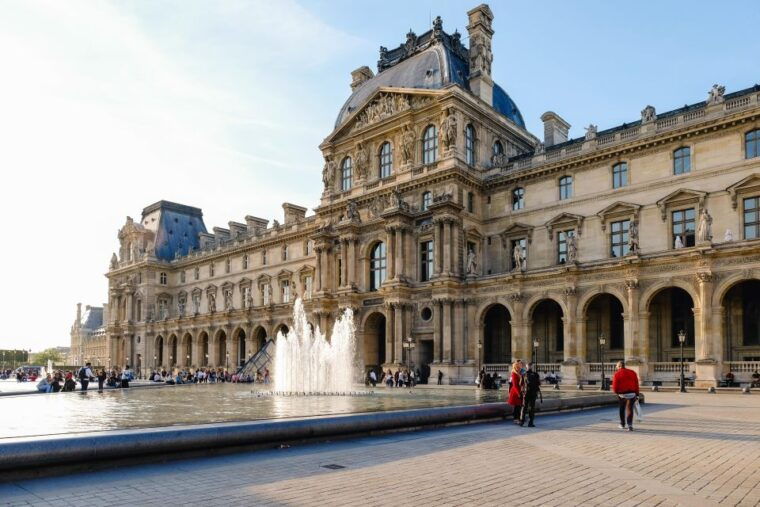 louvre-museum-skip-the-line-guided-tour