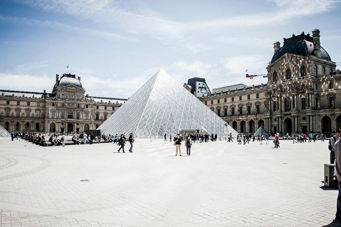 louvre-skip-the-line-ticket-included-private-or-small-group