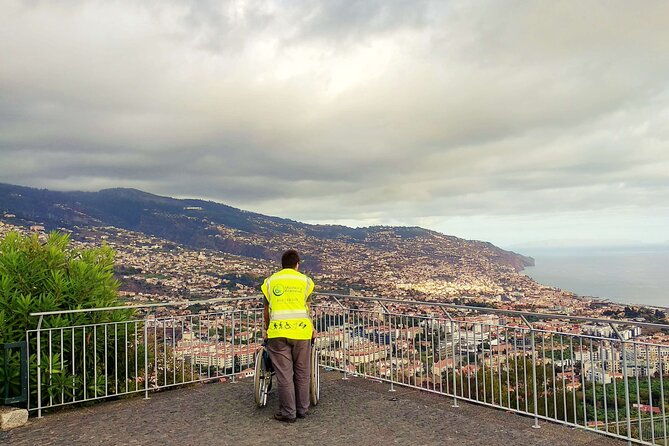 low-cost-wheelchair-handicap-half-day-tour-fully-accessible-tour