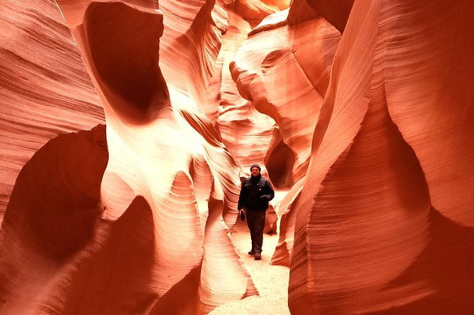 lower-antelope-canyon-from-sedona-flagstaff