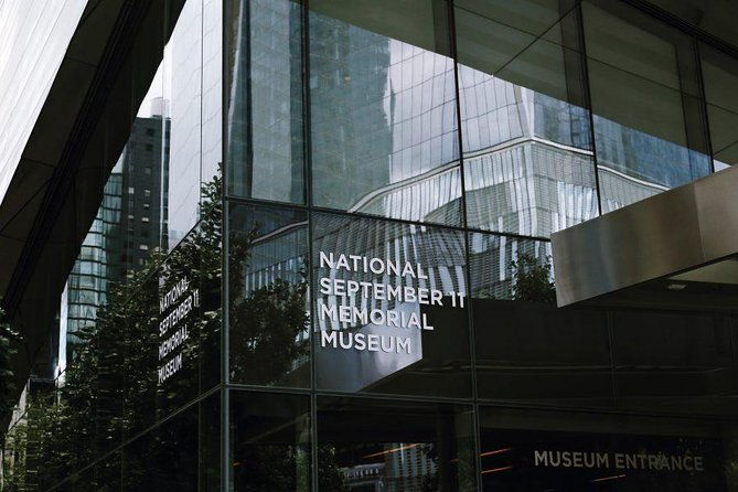 lower-manhattan-ground-zero-exclusive-guided-walking-tour