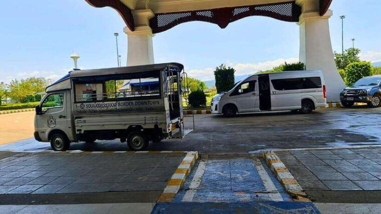 luang-prabang-2d-transfer-to-huay-xai-by-slow-boat