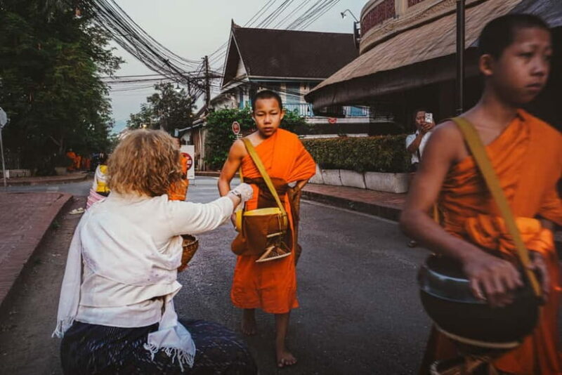 Luang Prabang: Almsgiving Ceremony Offering - An In-Depth Look at the Luang Prabang Almsgiving Ceremony Tour