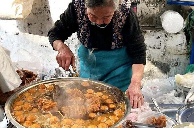 Luang Prabang Evening Food Tour by Tuk-Tuk - The Value of the Experience