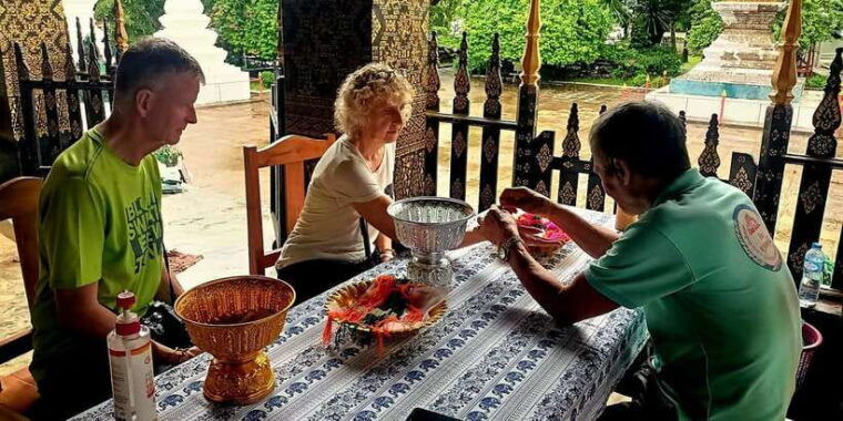 luang-prabang-foodie-walking-tour-monk-blessing