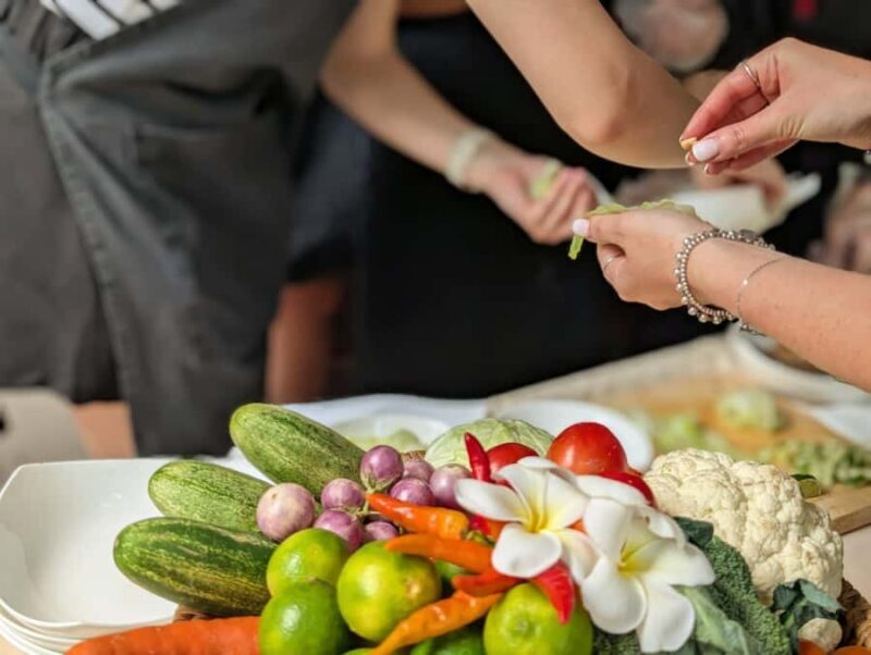 Luang Prabang From Market to Table Private Lao Cooking Class - Key Points