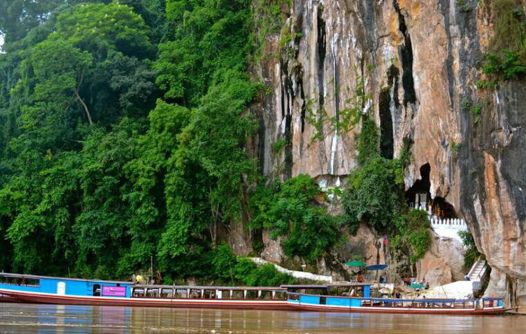 luang-prabang-pak-ou-caves-kuang-si-falls-day-trip
