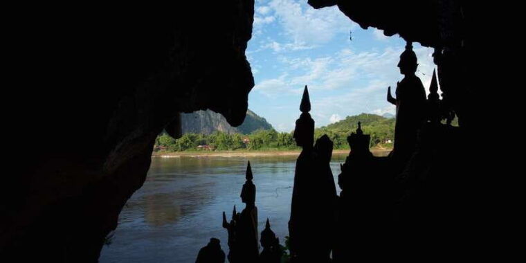 luang-prabang-pak-ou-caves-kuang-si-falls-day-trip