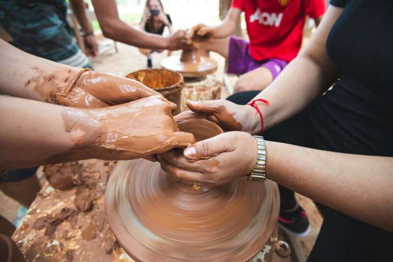 luang-prabang-pottery-workshop-wat-chomphet-cycling-tour