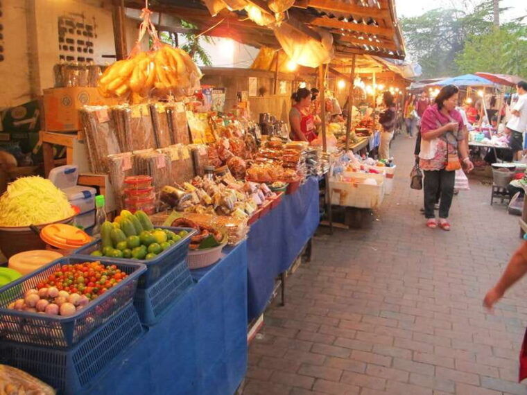luang-prabang-private-must-see-sights-and-mount-phousi-tour