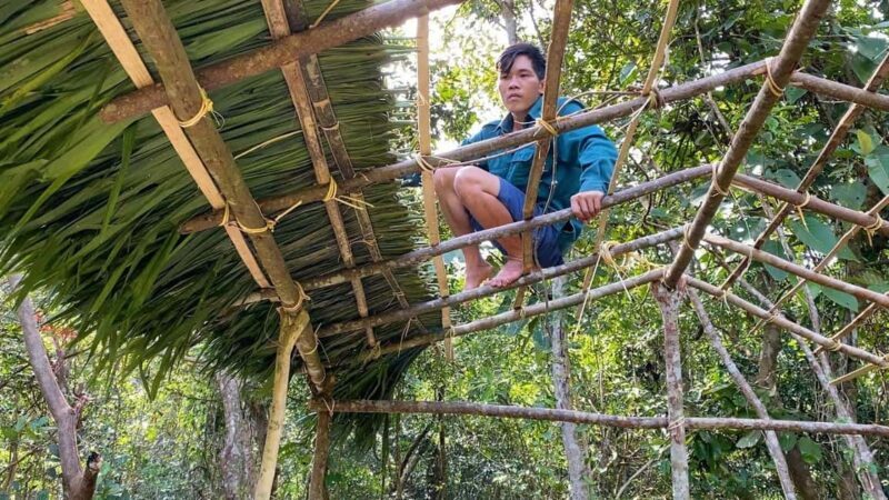 Luang prabang: Survival course in the primary forest. - Key Points