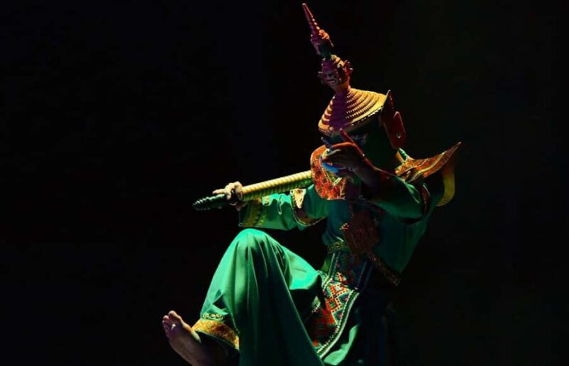 Luang PrabangBuddha's Light Stage Show Ticket - Authentic Cultural Experience