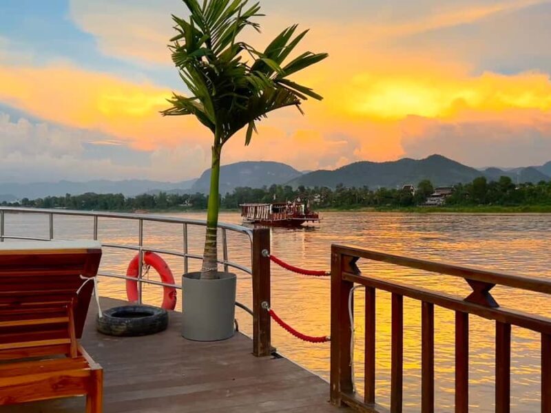 Luang Prabang:MekongRiver Sunset Cruise& Buddha's Light Show - An In-Depth Look at the Experience