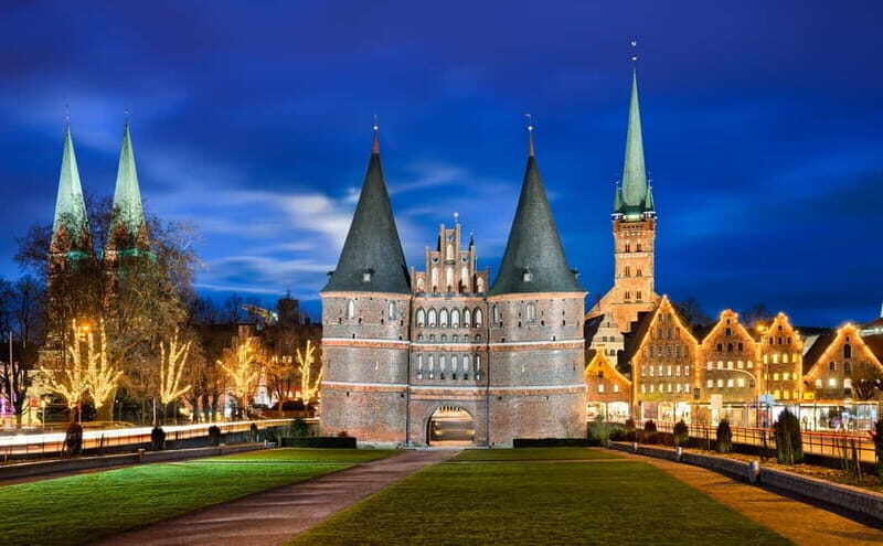 Lübeck: Christmas Market and Historical City Tour - Value and Pricing