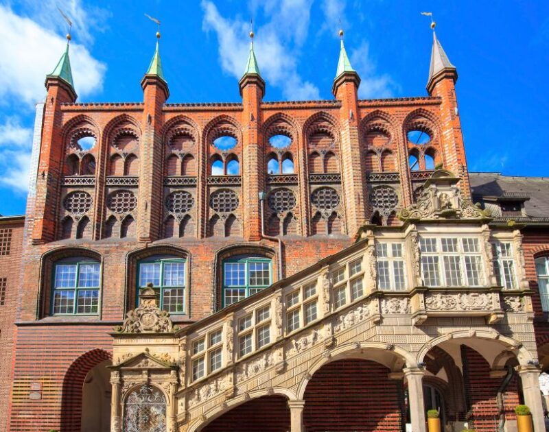 lubeck-st-annes-museum-with-city-walking-tour-option
