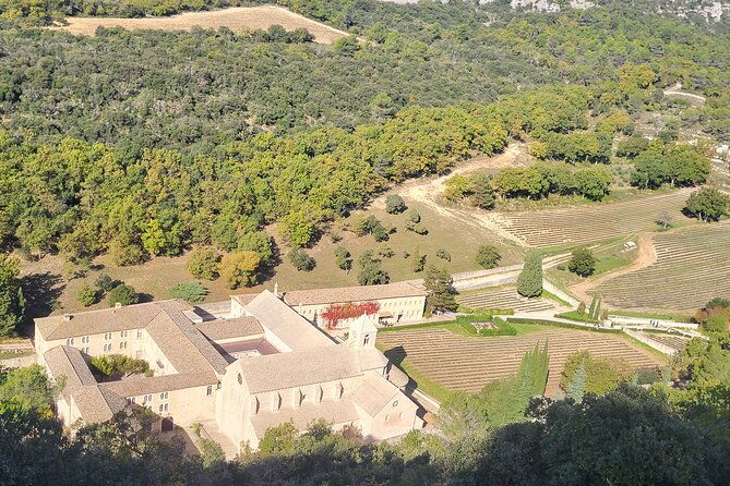 luberon-and-its-perched-villages