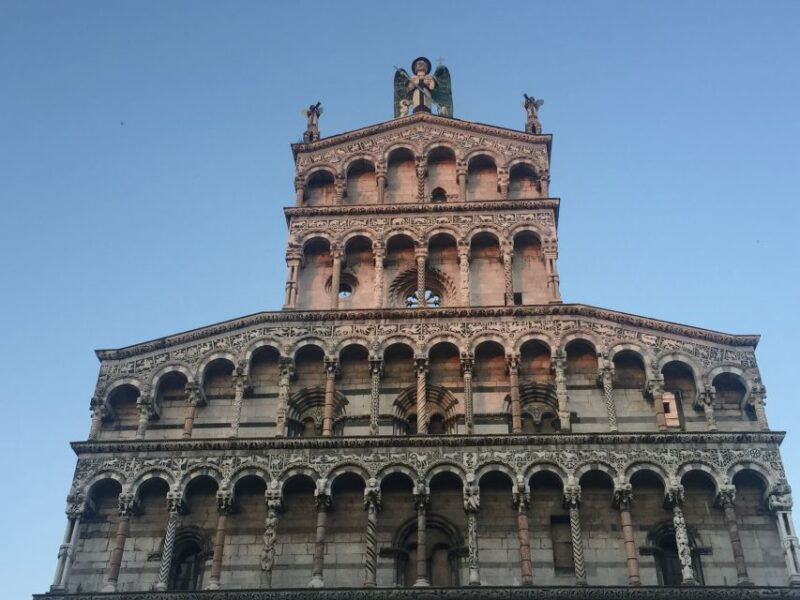 lucca-2-hour-city-center-walking-tour
