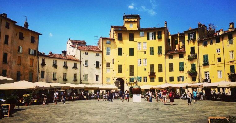 lucca-2-hour-city-center-walking-tour