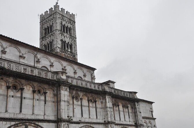 Lucca Aperitivo evening walk with food and wine for Small Groups - Exploring Lucca’s Evening Charm: A Small-Group Aperitivo Walk