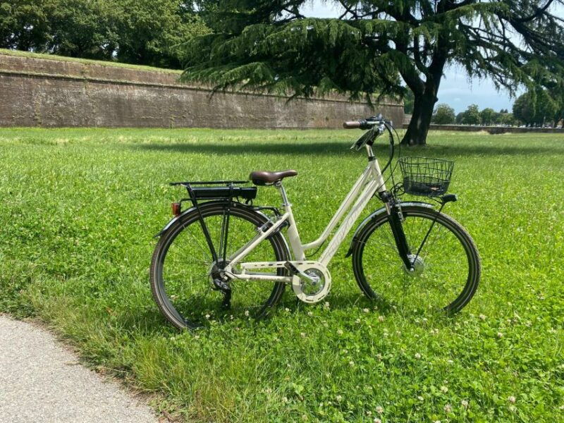 lucca-e-bike-rental