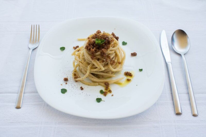 lucca-market-and-cooking-class-at-a-locals-home
