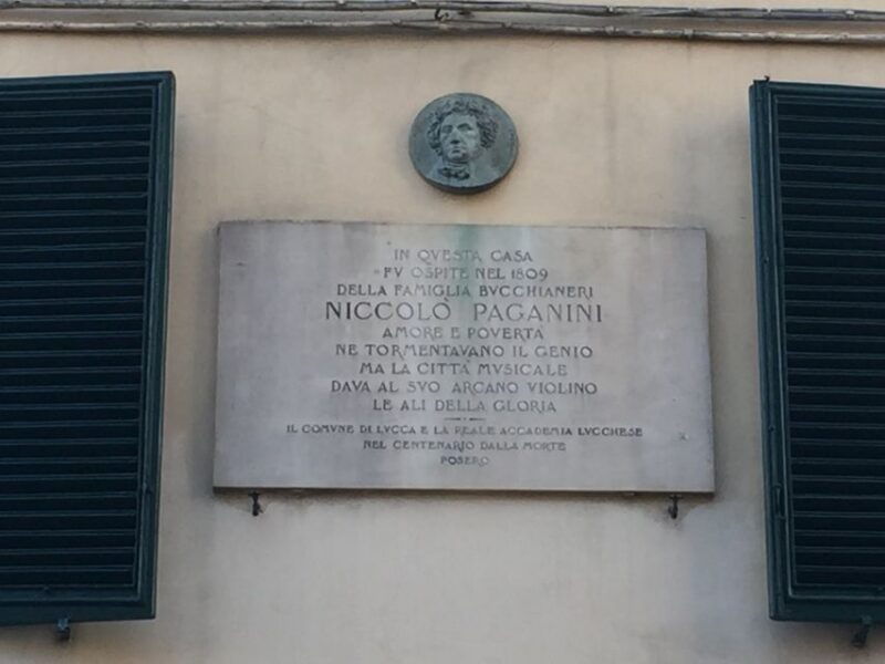 lucca-musical-walking-tour-with-puccini-museum-visit