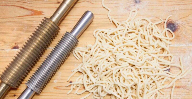 lucca-pasta-and-tiramisu-class-at-a-locals-home